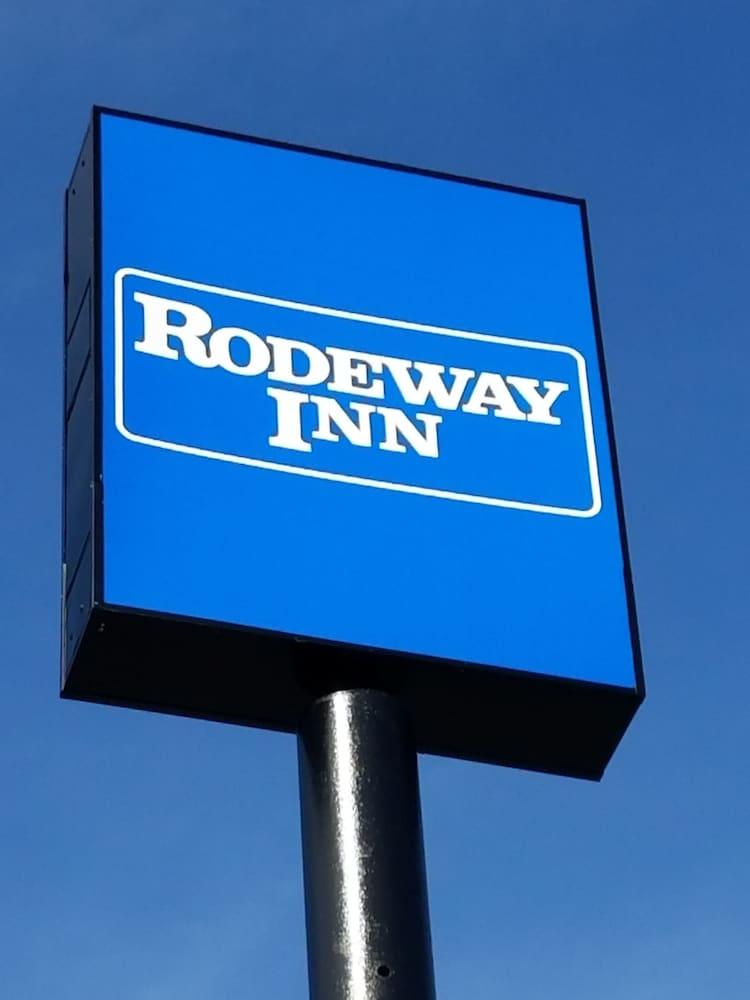 Rodeway Inn Near Hall Of Fame North Canton Ngoại thất bức ảnh